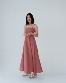 10 Linen Dress Terbaik - Ditinjau oleh Fashion Stylist (Terbaru Tahun 2022) 3