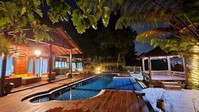 10 Rekomendasi Villa dengan Private Pool Terbaik di Puncak (Terbaru Tahun 2022) 3