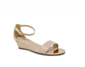 10 Merk Sandal Wedges Terbaik Terbaru Tahun 2022 mybest 10 Merk Sandal Wedges Terbaik Terbaru Tahun 2022 mybest