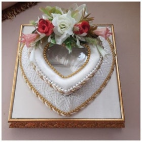 Tempat Perhiasan Mahar Saten Pigura Kecil 1