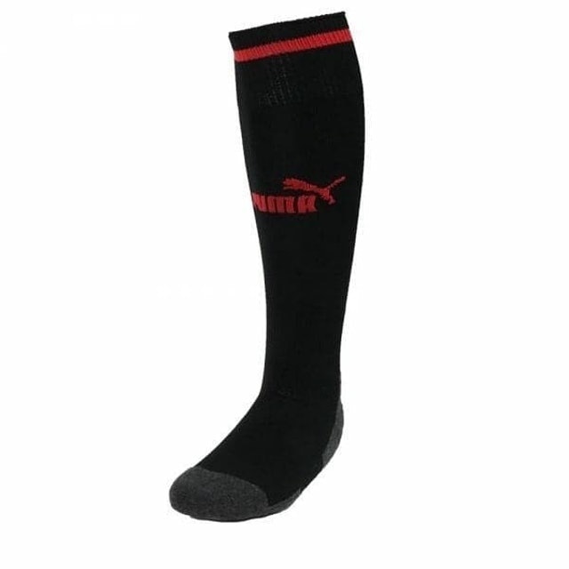 Puma Kaos Kaki Bola 1