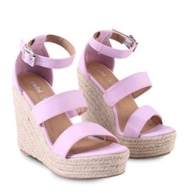 10 Merk Sandal Wedges Terbaik Terbaru Tahun 2022 mybest 10 Merk Sandal Wedges Terbaik Terbaru Tahun 2022 mybest