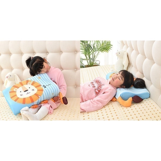 Bantal Anak Karakter Kartun 3D 44x27x6 1