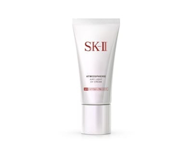 Procter & Gamble  SK-II Atmosphere Airy Light UV Emulsion SPF 30 PA+++ 1