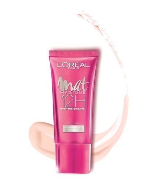 L'Oreal Paris MAT MAGIQUE Liquid Foundation 1