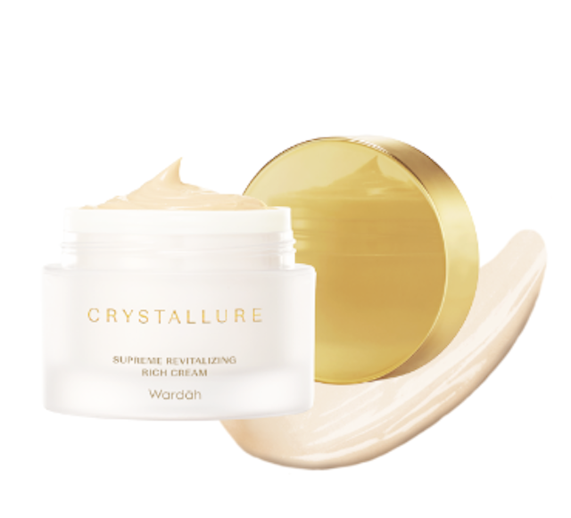 Wardah Crystallure Supreme Revitalizing Rich Cream 1