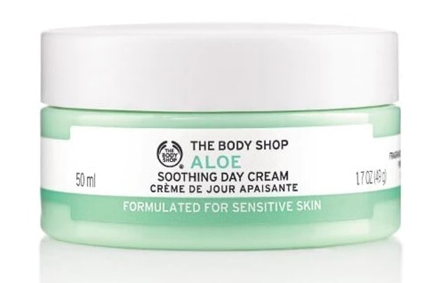 The Body Shop Aloe Soothing Day Cream 1