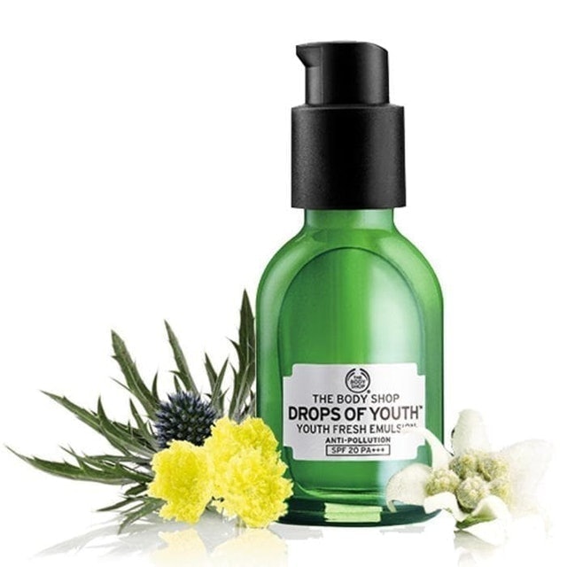 The Body Shop Drops of Youth Emulsion SPF 20 2
