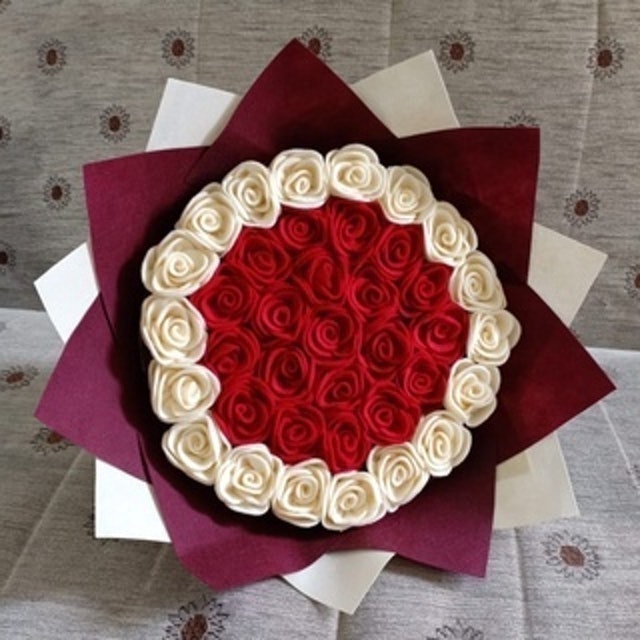 Buket Bunga Mawar Diameter 30 Cm 1