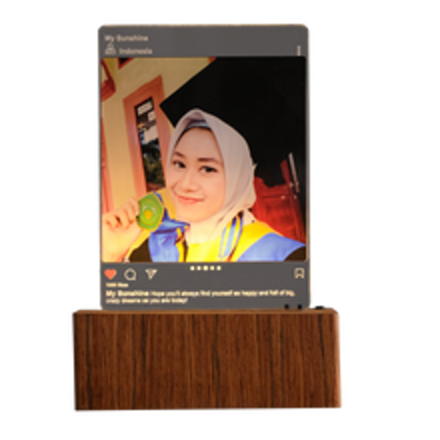 Kotakmusikmu.id MP3 / Musik Instagram LED Acrylic Custom - Kayu Teak 1