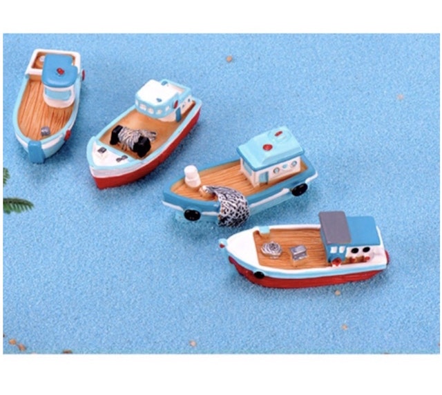 Miniatur Kapal dan Perahu Resin 1