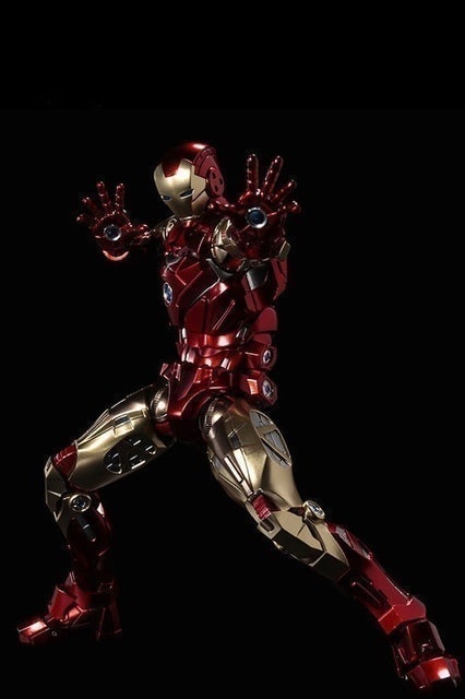 sentinel fighting armor iron man