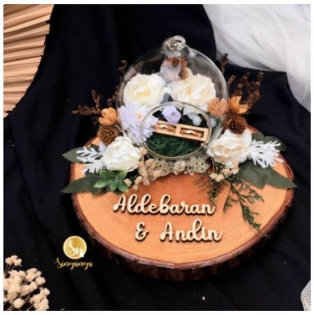 Glass Box Wedding Engagement 1