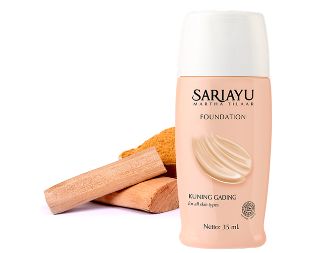 Martina Berto Sariayu Liquid Foundation 1