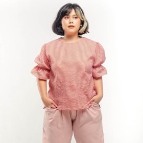 10 Merk Baju Warna Peach Terbaik untuk Wanita (Terbaru Tahun 2022) 5