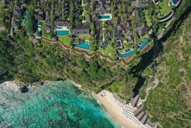 10 Rekomendasi Beach Club di Bali yang Wajib Dikunjungi (Terbaru Tahun 2022) 4