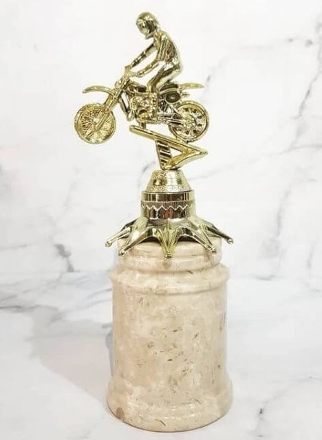 Trovi Trophy Piala Marble Motor Trail 1