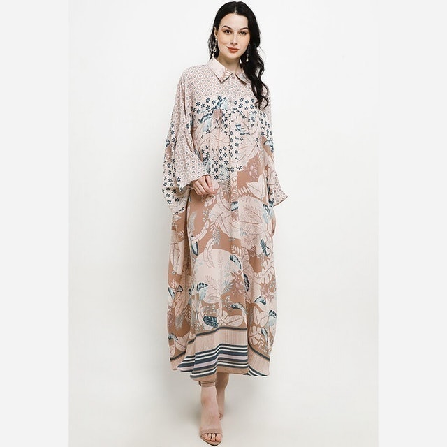 Kamilaa by Itang Yunazs Kaftan Etnik Modern Wanita 1