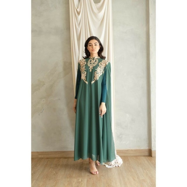 by Ayumna Kaftan Ruby 1