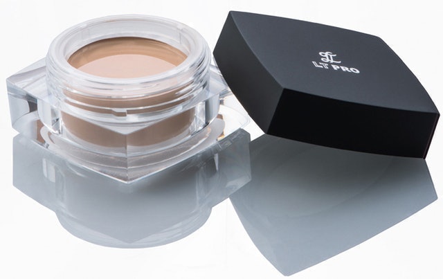 LT PRO Smooth Corrector Cream Foundation 1