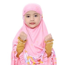 10 Merk Manset Hijab Terbaik (Terbaru Tahun 2022) 1