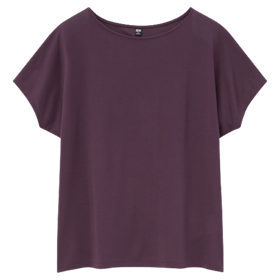 10 Rekomendasi T-shirt UNIQLO Terbaik untuk Wanita (Terbaru Tahun 2022) 1
