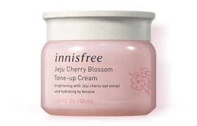 Innisfree Jeju Cherry Blossom Tone Up Cream 1