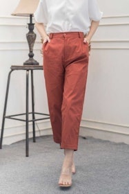 10 Celana Chino Terbaik untuk Wanita (Terbaru Tahun 2022) 3