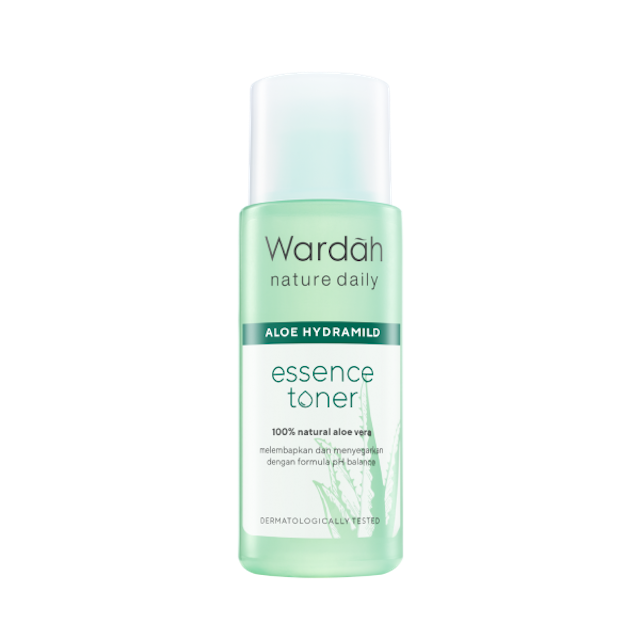 Wardah  Nature Daily Aloe Hydramild Essence Toner 1