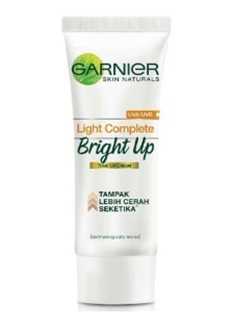 Garnier Bright Complete Bright Up Tone Up Cream 1
