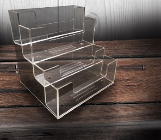 Display Kartu Nama Akrilik 1