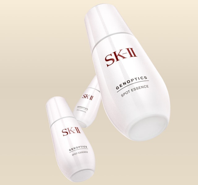 Procter & Gamble SK-II GenOptics Spot Essence 1