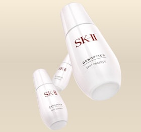 Procter & Gamble SK-II GenOptics Spot Essence 1