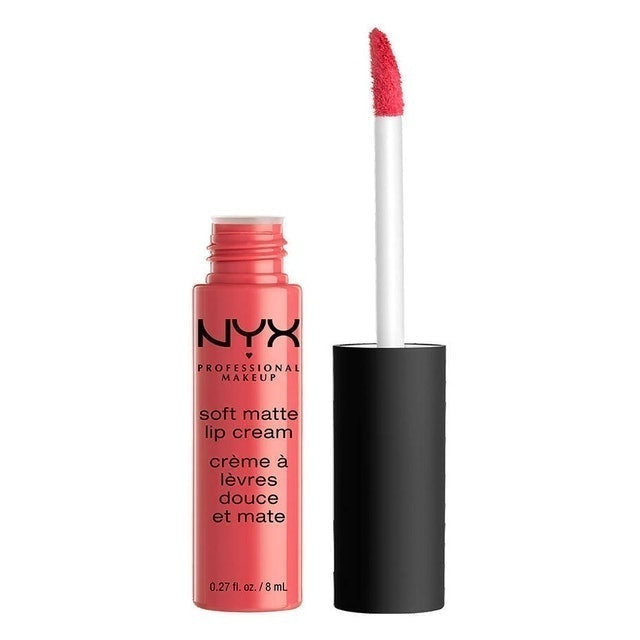 NYX Soft Matte Lip Cream 1