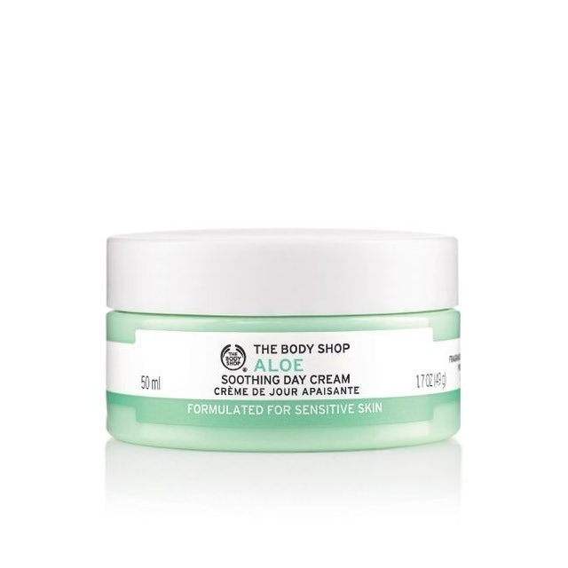 The Body Shop Aloe Soothing Day Cream 1