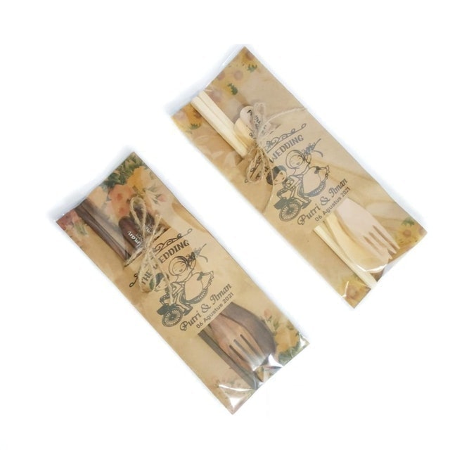 Souvenir Sendok Garpu Sumpit Kayu Rustic 1