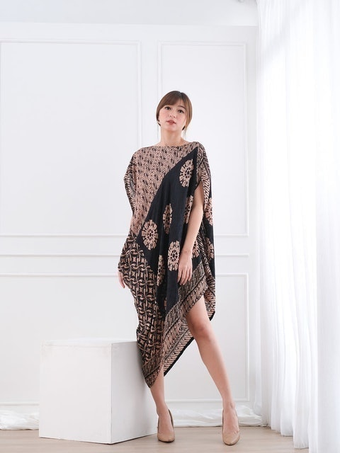 Batik Universalku Dress Asimetris Viscose 1