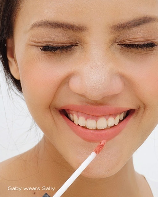 Rollover Reaction SUEDED! Lip and Cheek Cream Sally 1