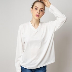 10 Merk Kaos Polos Putih Terbaik untuk Wanita (Terbaru Tahun 2022) 4