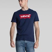 10 Rekomendasi Kaos Levi's Terbaik untuk Pria (Terbaru Tahun 2021)