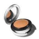 10 Cream Compact Foundation Terbaik - Ditinjau oleh Makeup Artist (Terbaru Tahun Ini)