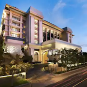 10 Rekomendasi Hotel Terbaik di Jogja (Terbaru Tahun 2022)