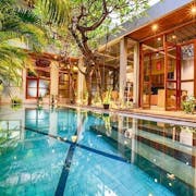 10 Rekomendasi Villa dengan Private Pool Terbaik di Jakarta (Terbaru Tahun 2022)