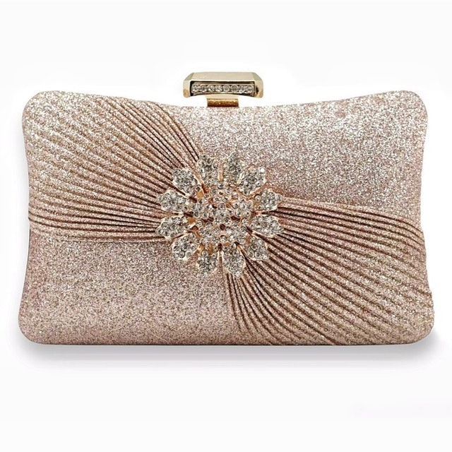 10 Rekomendasi Tas Pesta Terbaik (Terbaru Tahun Ini)